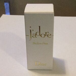 J’adore by Dior Parfum d’eau deluxe sample/travel size NEW in box